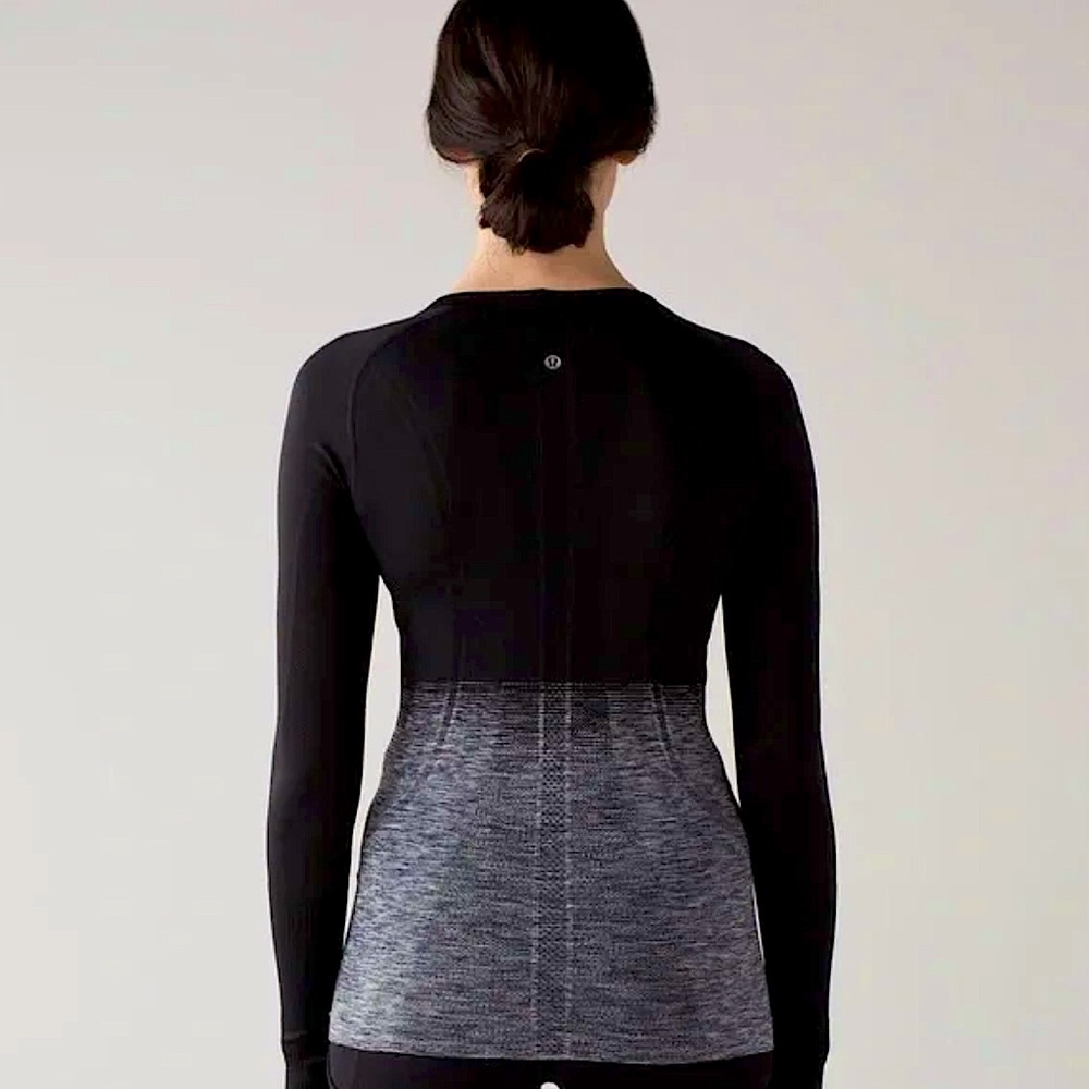 Lululemon black and gray long sleeve top
